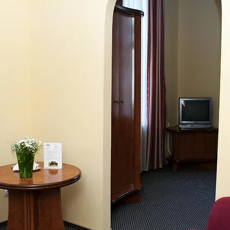 Wien Szálloda 3*