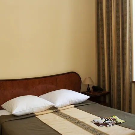 Wien 3* Lviv
