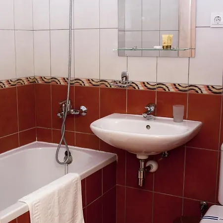 Wien Szálloda 3*